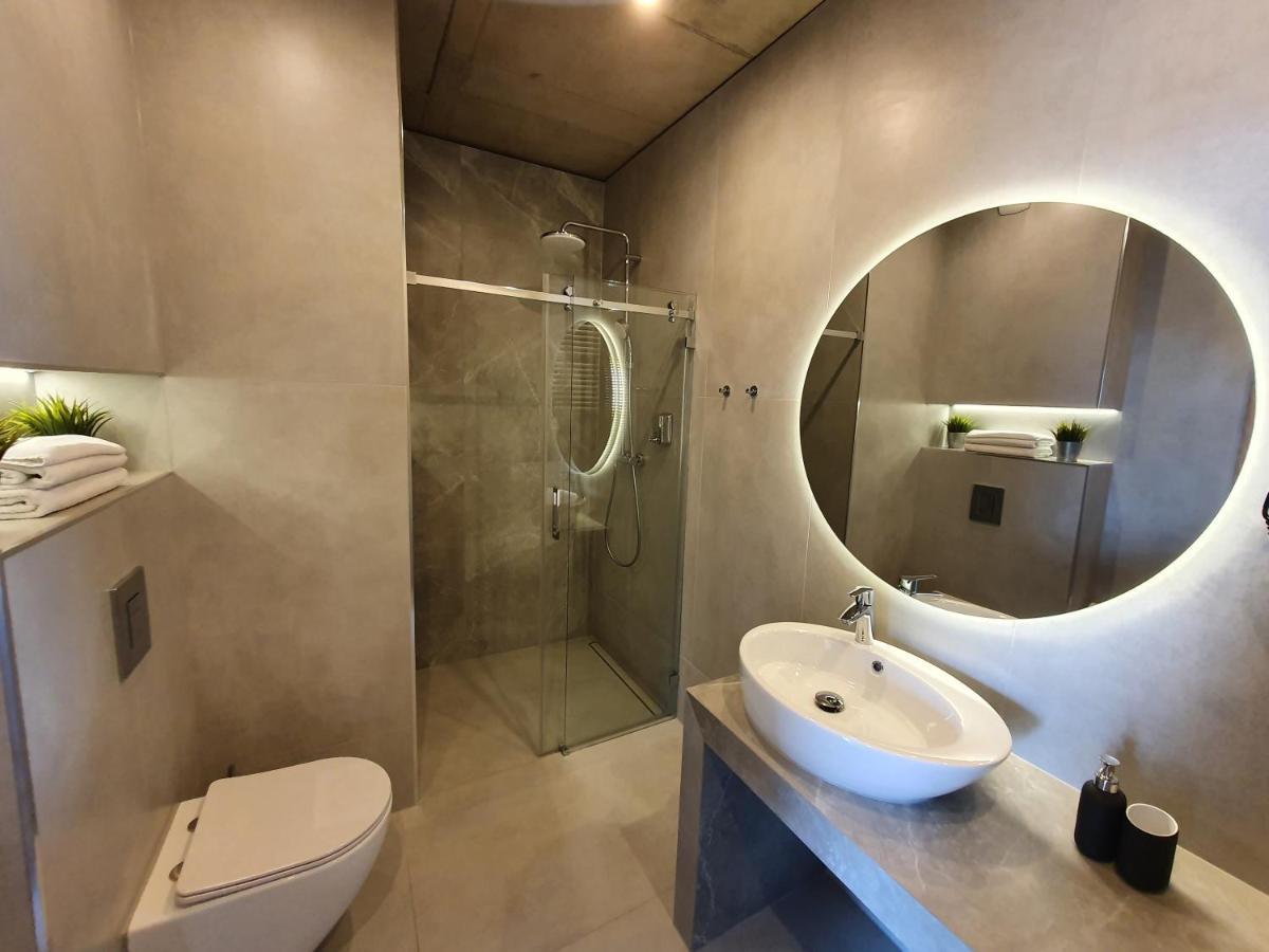 15 Pietro Sokolska 30 Towers Apartments - New - Lux - Parking - Sauna - Gym- And The Best View In Katowice Exterior photo