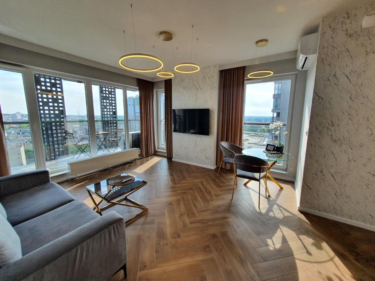 15 Pietro Sokolska 30 Towers Apartments - New - Lux - Parking - Sauna - Gym- And The Best View In Katowice Exterior photo