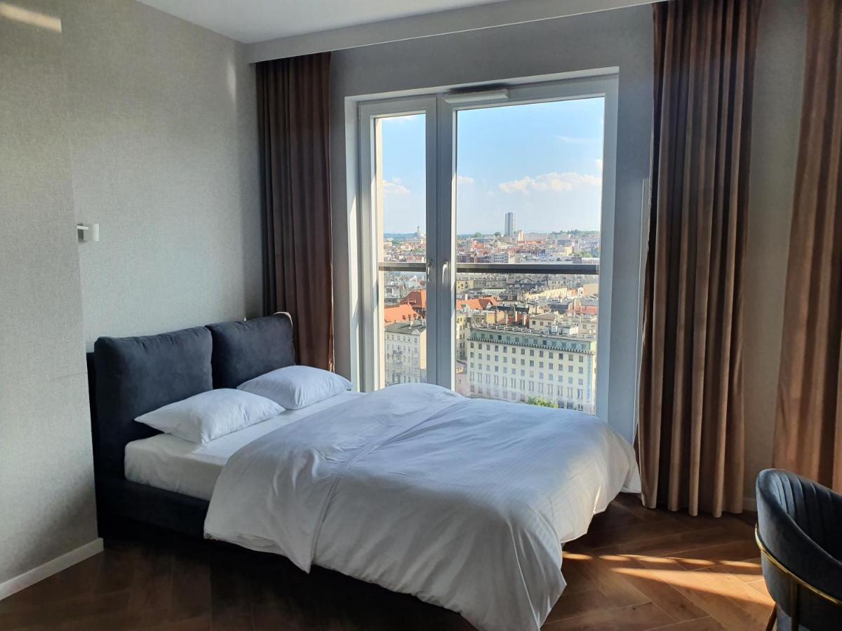 15 Pietro Sokolska 30 Towers Apartments - New - Lux - Parking - Sauna - Gym- And The Best View In Katowice Exterior photo